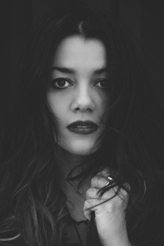 Valeria Caliandro presenta il suo nuovo disco ‘La Seducente Assenza’
