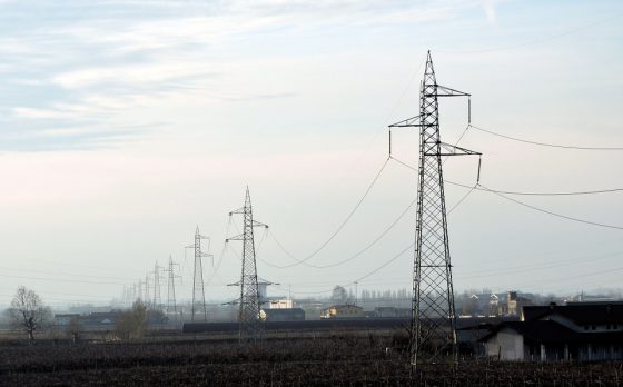 Terna, Tavarnuzze: via a demolizione di tralicci e basi