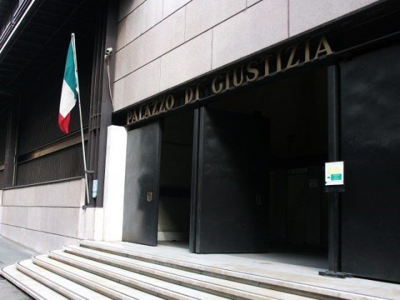 Piombino, accoltella il convivente: corte d’appello riduce pena