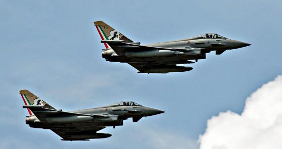 Decollo immediato da Grosseto per caccia Aeronautica Militare