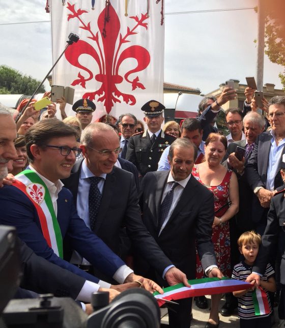 Tramvia: taglio del nastro per nuova linea Leonardo