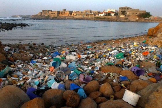 Legambiente, un mare di rifiuti nelle reti dei pescatori