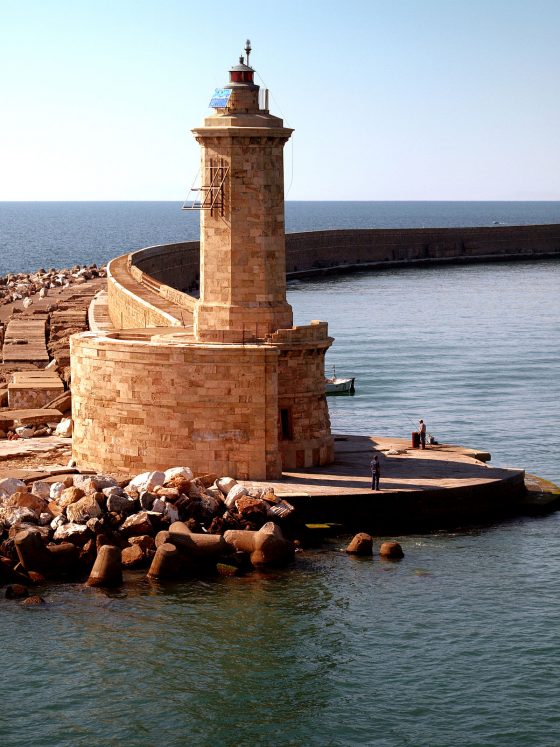 Porto Livorno: Authority vieta accessi diporto alle dighe foranee