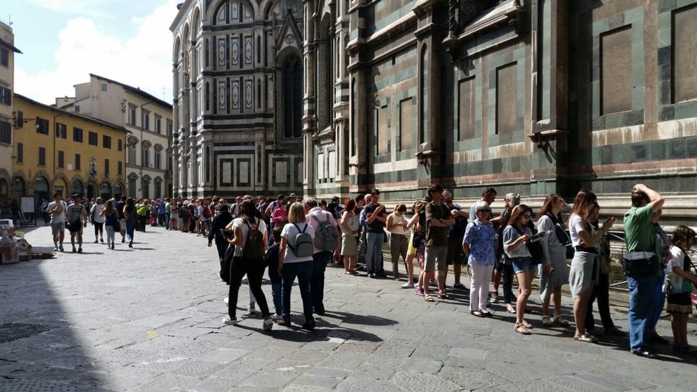 Firenze, CGIL: aprire confronto contro ‘turismo mordi e fuggi’