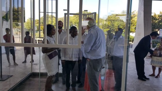 L’ex Presidente del Sudafrica in visita al Mandela Memorial di Firenze