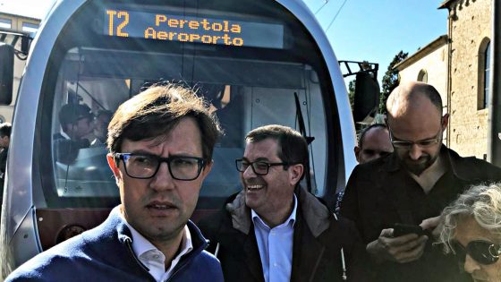 Tramvia Firenze: da oggi in servizio linea 2, maxischermo per festa