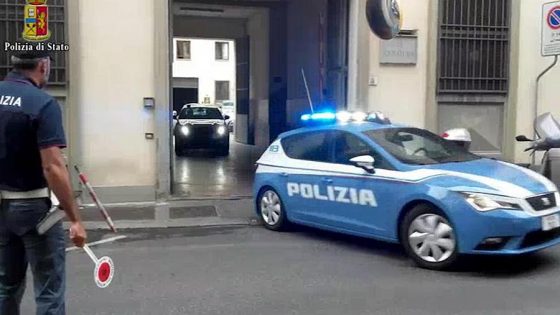 Raid con coltello in scuola Firenze, tre minori denunciati