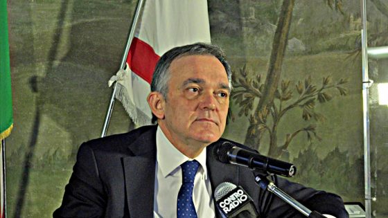 Rossi: riprendo tessera Pd per unire l’opposizione