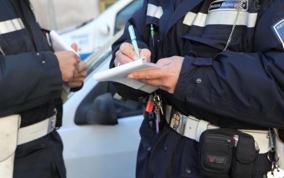 Coronavirus: 8 denunciati a Firenze per riunione non autorizzata