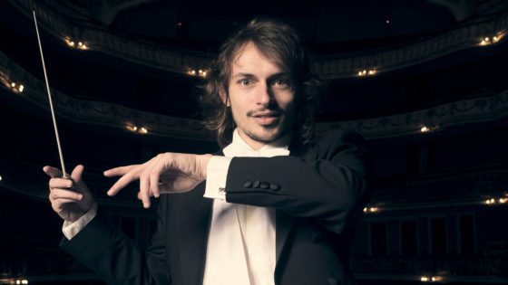 Strasser e Lisiecki per la prima volta con l’ORT con un programma tutto Beethoven.