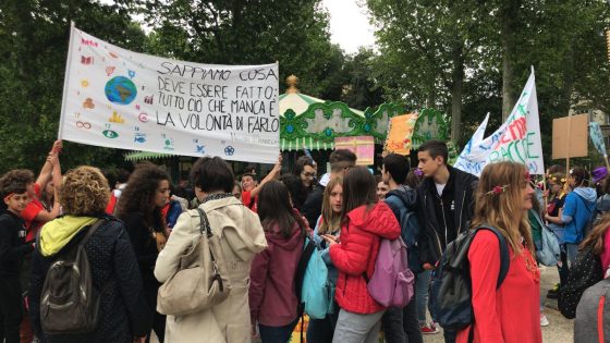 Firenze: 700 ragazzi in marcia per i diritti umani
