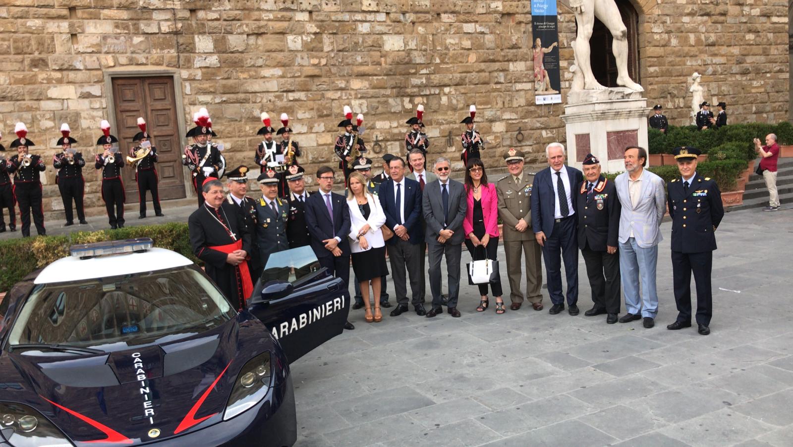carabinieri Firenze e Luca Milnai