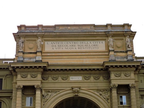 Ispezioni programmate per l’arco di piazza della Repubblica