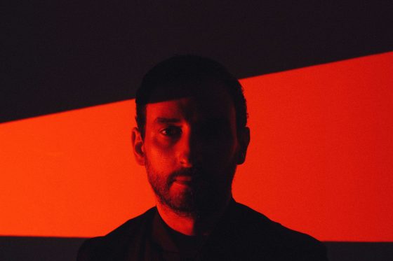 Max Cooper apre la XIII edizione di Nextech Festival al Teatro Puccini