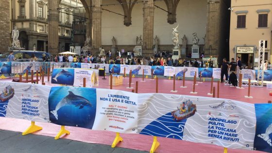 Clima: 100 biciclette per illuminare facciata Palazzo Vecchio