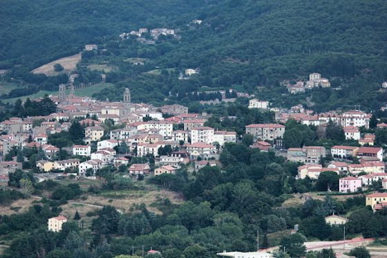 Cena per commemorare marcia su Roma, polemiche nel Grossetano