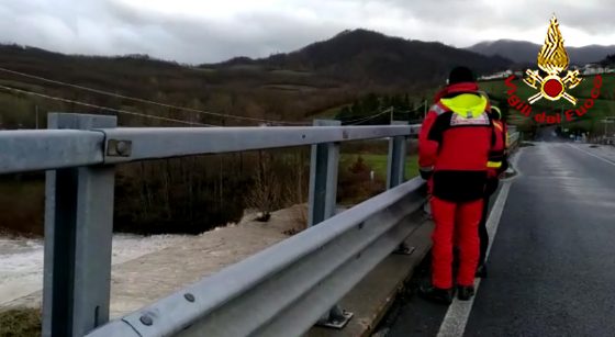Ritrovato morto motociclista in fiume Mugello