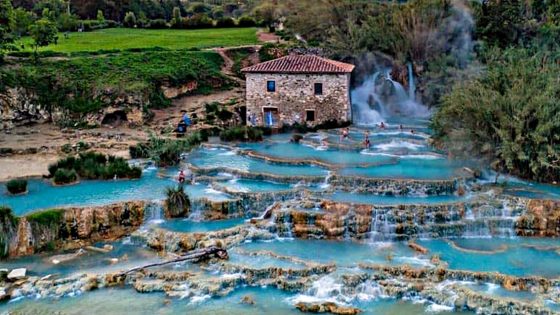 Parcheggio alle cascatelle di Saturnia, indagini procura