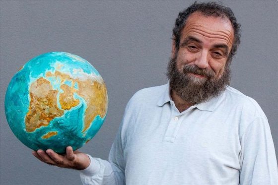 Al Teatro Verdi di Santa Croce sull’Arno “La divina commediola”, di Giobbe Covatta
