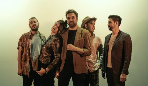 Flame Parade: intervista e mini live negli studi di Controradio
