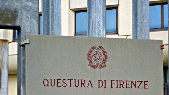 Migranti, protesta a Firenze su ritardi in permessi soggiorno