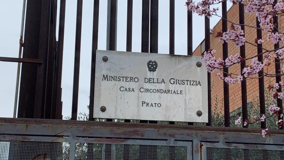 Carcere: dopo trattativa, protesta sta rientrando a Prato. No disordini a Sollicciano