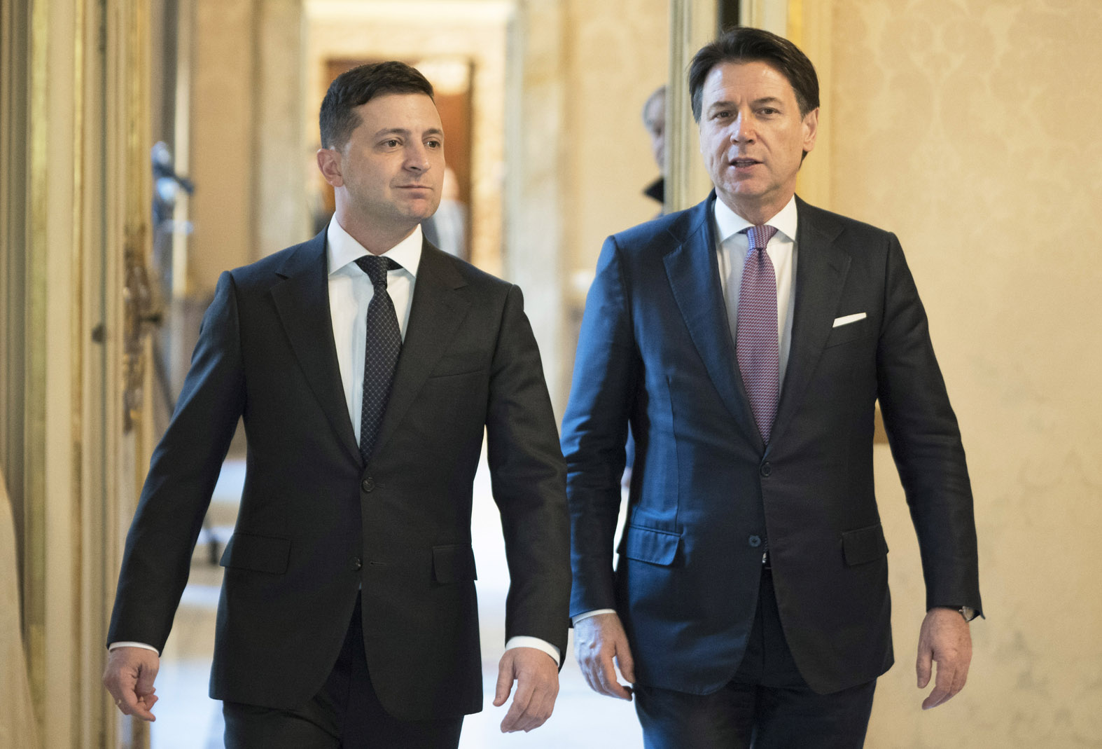 il Presidente ucraino Volodymyr Zelensky con il presidente del Consiglio Conte