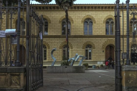 Pisa: scuola chiusa oggi per mancata sanificazione dopo le elezioni, la testimonianza della dirigente