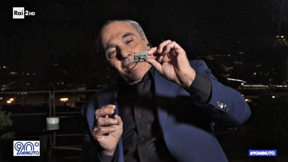 Cade un calcinaccio al Franchi e sfiora Commisso