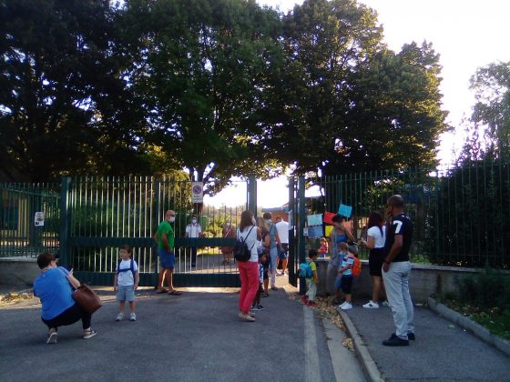 Scuola: ‘Troppe carenze’, presidio a Firenze di genitori, sindacati e precari
