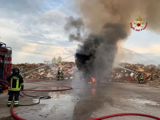Incendio Cerreto Guidi: Sindaco, chiudete finestre