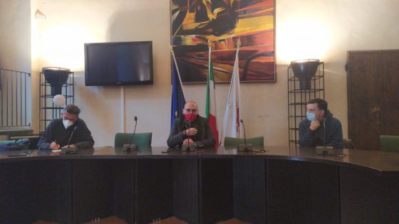 Cappellano Sollicciano: “Bisognerebbe lavorare sulla povertà cittadina che si riflette sulla situazione del carcere”