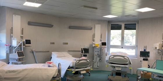 Apre il Covid Center di Careggi: 72 posti letto, 14 di terapia intensiva e 58 ordinari