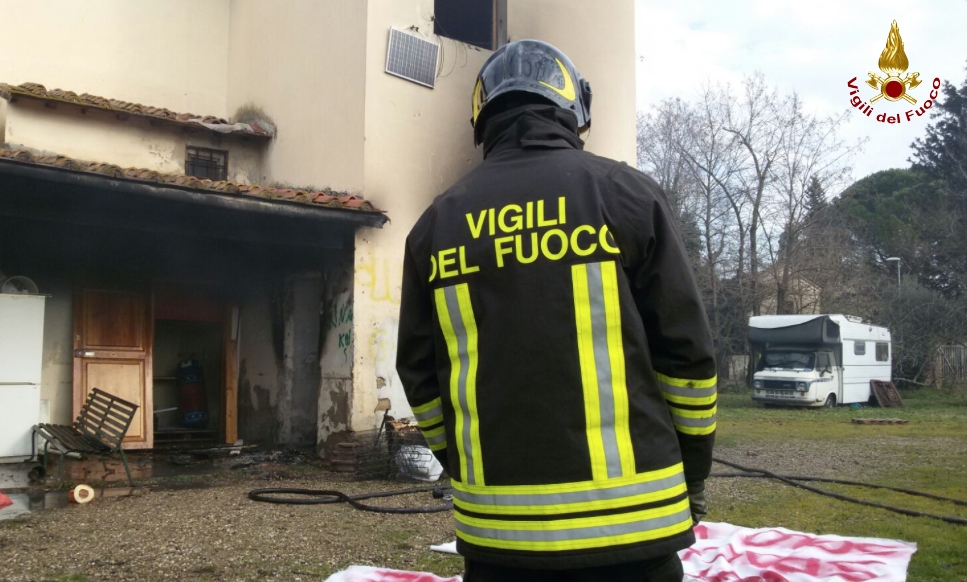 scoppio falegnameria