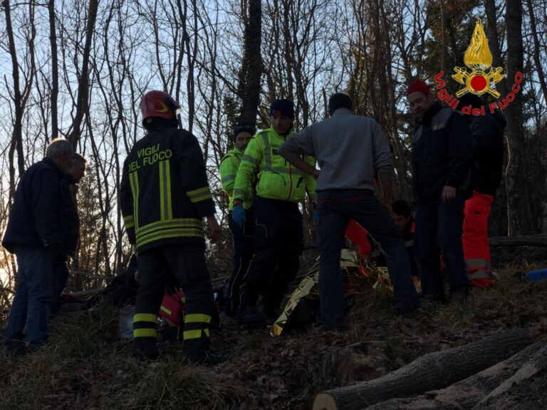 Cercatore di funghi trovato morto in Lunigiana