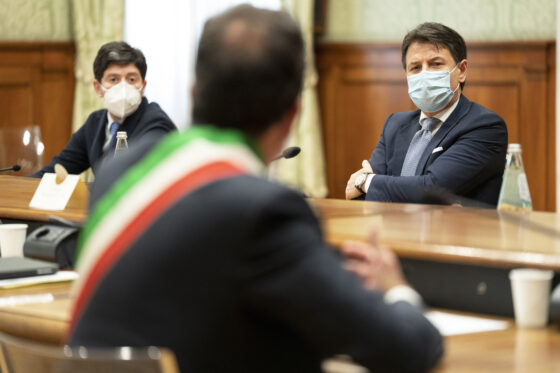 “La Pandemia ha dimostrato che la democrazia è ancora ‘solo’ una parola”