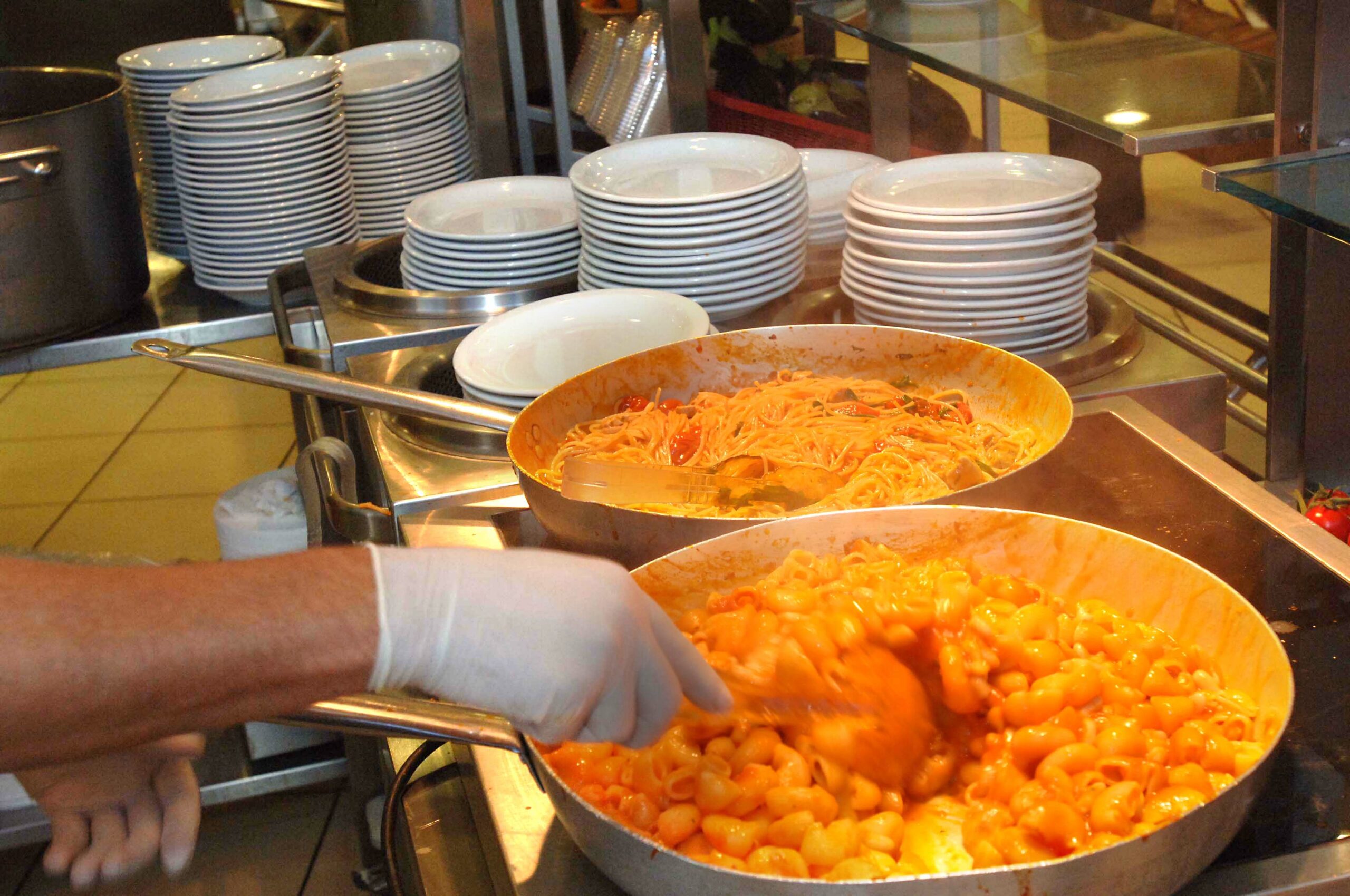 Att e Ristoratori Toscana offrono pranzo di Natale a malati oncologici soli