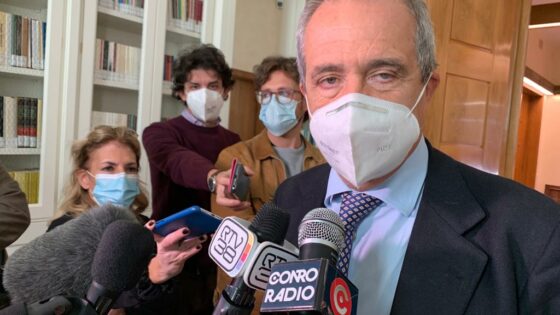 Test rapidi a 32mila studenti da Fondazione CR