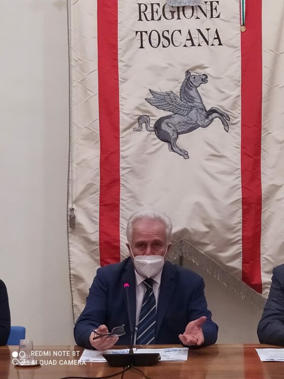 Covid, gli studenti umbri potranno frequentare le scuole toscane