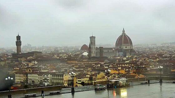 Maltempo: domani possibili temporali forti a Firenze, allerta gialla