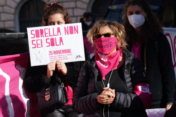“Basta con un discorso pubblico che legittima la cultura dello stupro”, presidio NUDM a Prato