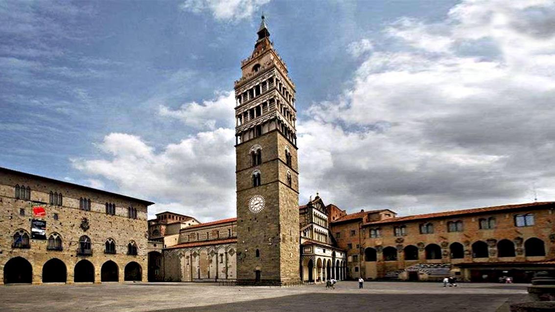 🎧Tensioni politiche a Pistoia per post consigliera Lega su caso Viareggio