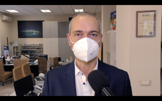 Titolare di agenzia di viaggi si toglie la vita, biglietto lasciato con riferimento ai debiti