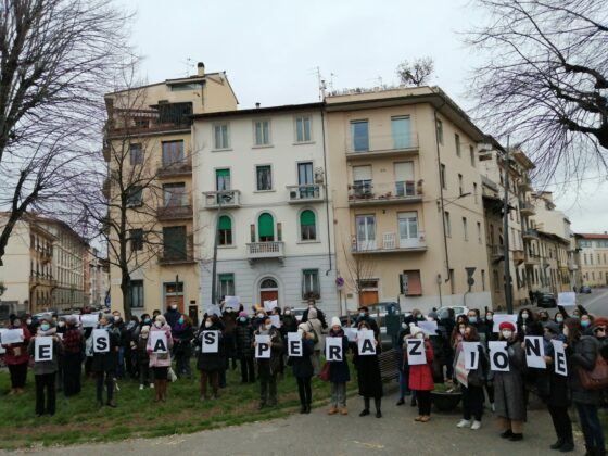 Scuola Masaccio (Firenze), sindacati chiedono cambio di rotta: presidio coi genitori