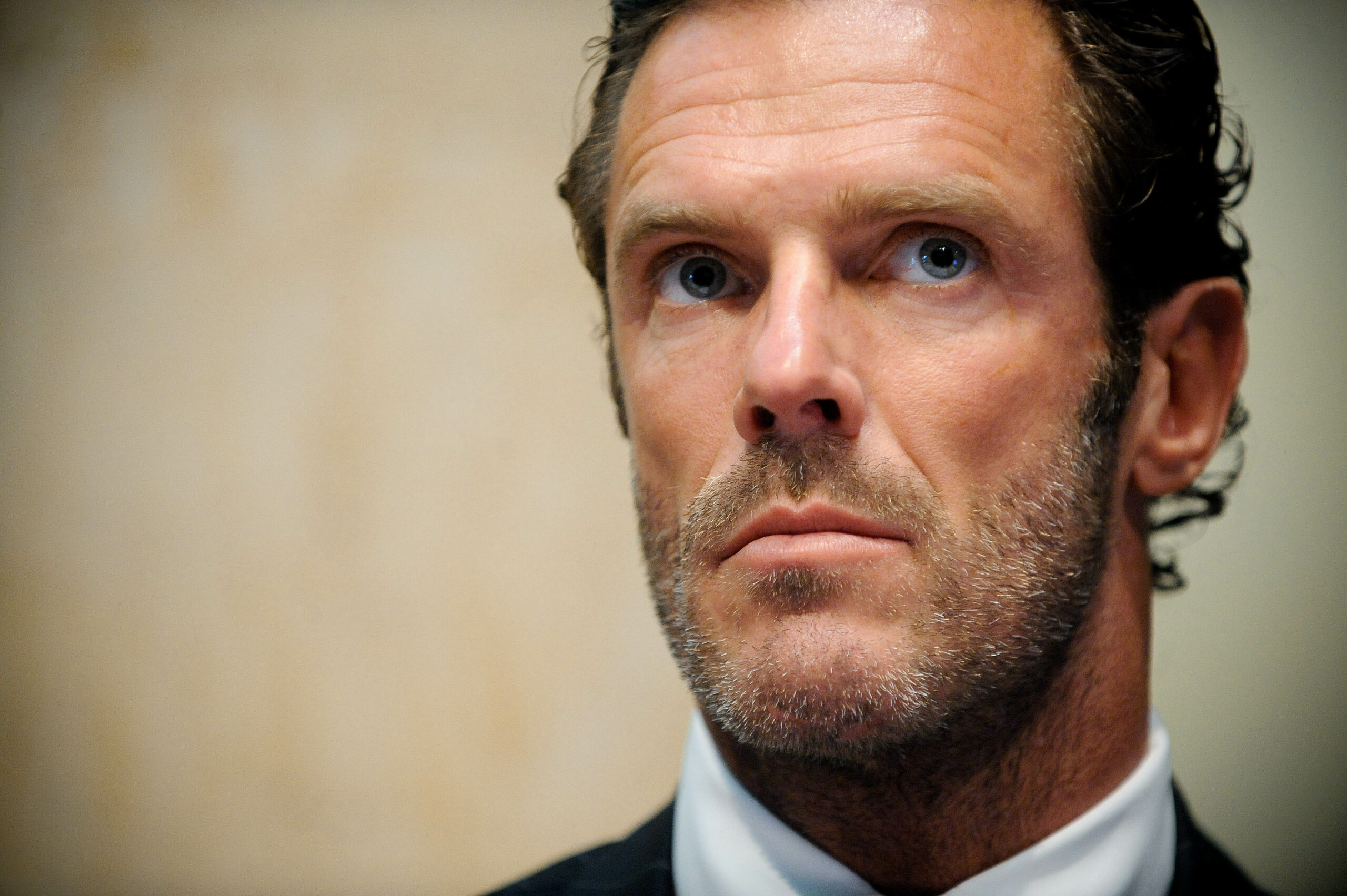 Cipollini: negate accuse di lesioni e minacce ad ex moglie