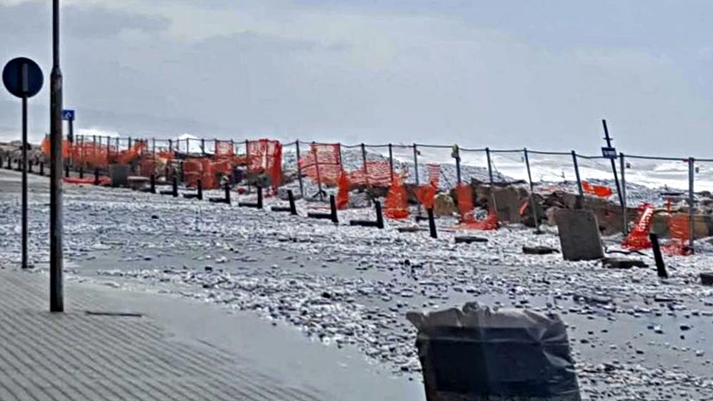 Maltempo, Pisa:  Arno non preoccupa, situazione complessa a Marina per mareggiate