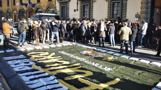Carovana ristoratori e partite iva diretta a Roma, bloccata dalla Polizia