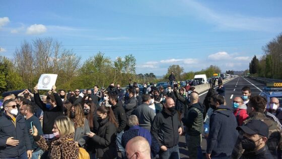Leader TNI chiede scusa per disagi causati da protesta su su A1