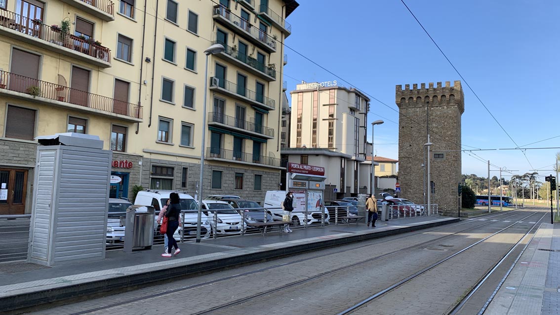 🎧 Firenze, atti vandalici in zona Porta al Prato. Le voci dei residenti