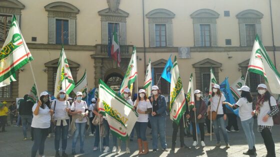 🎧 “Il cambio di appalto è lesivo dei diritti”, personale amministrativo libera professione ospedali